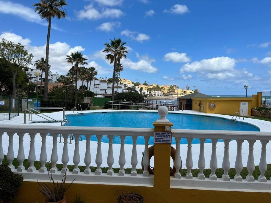 Appartement Aan Boulevard En Zwembad Sitio de Calahonda Exterior foto